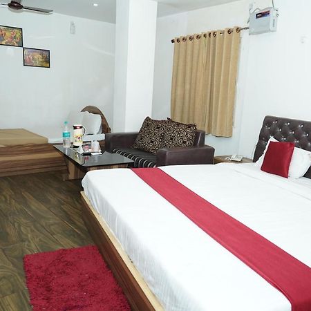 Aastha Hotel Rourkela Eksteriør billede